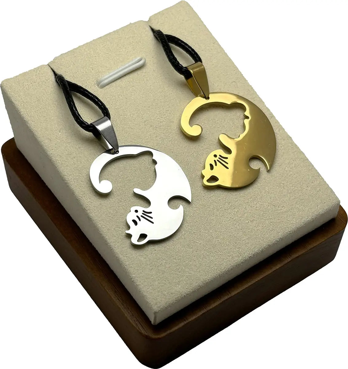 Harmony Cat Necklace_Amiees