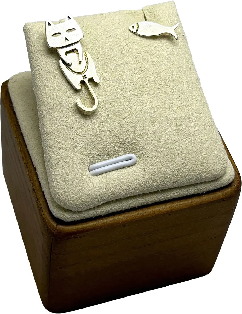 Silver Cat Earrings_Amiees